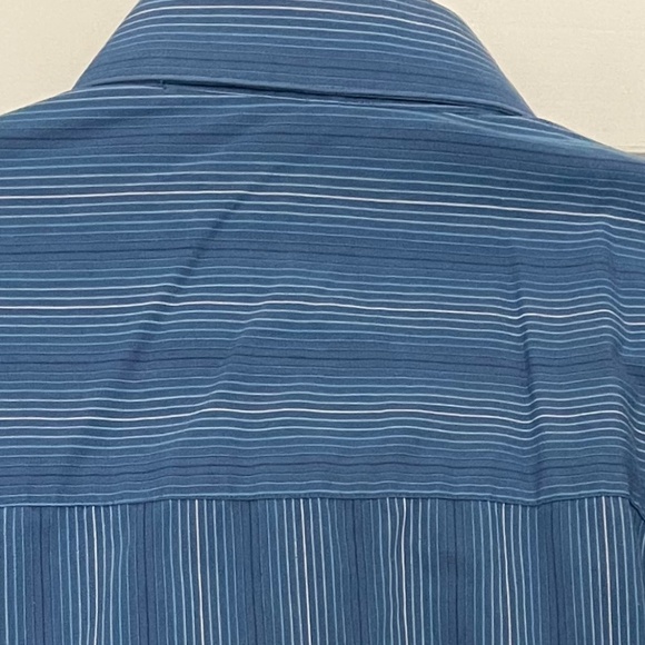 PRICE DROP: Kenneth Cole Reaction slim fit long sleeve shirt  -  Men's L - Picture 5 of 8